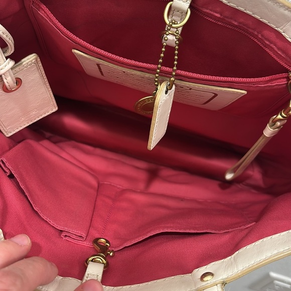 Coach Signature Legacy Stripe bag. - Picture 7 of 10